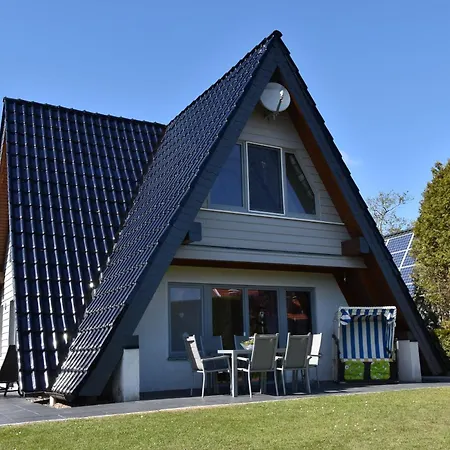 Achtern Diek 66 Burhave Holiday home *